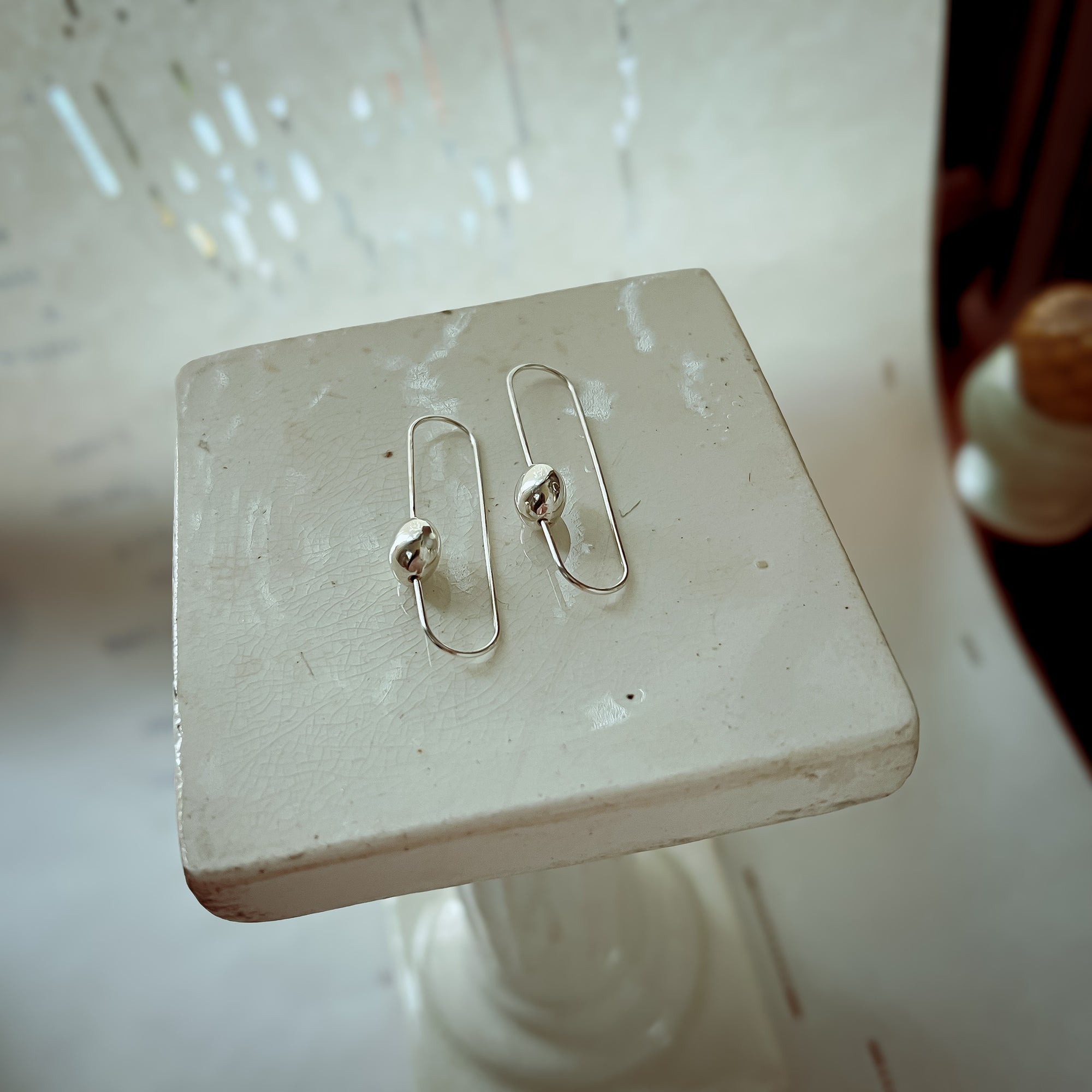 Infinita Drop Earrings - Polished Silver