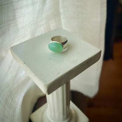 Sterling Silver Chrysoprase Statement Ring - Size 8