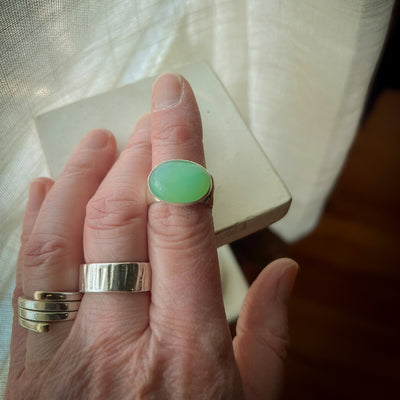 Sterling Silver Chrysoprase Statement Ring - Size 8