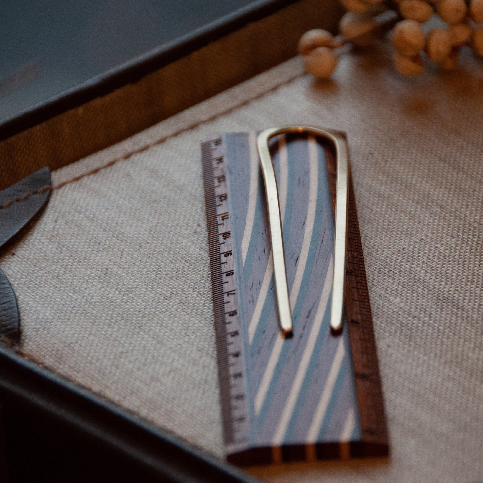 Forcina Hair Pin - Brushed Brass